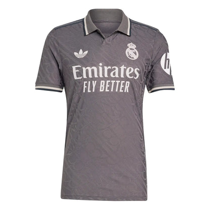 TENUE REAL MADRID 24/25 - AWAY